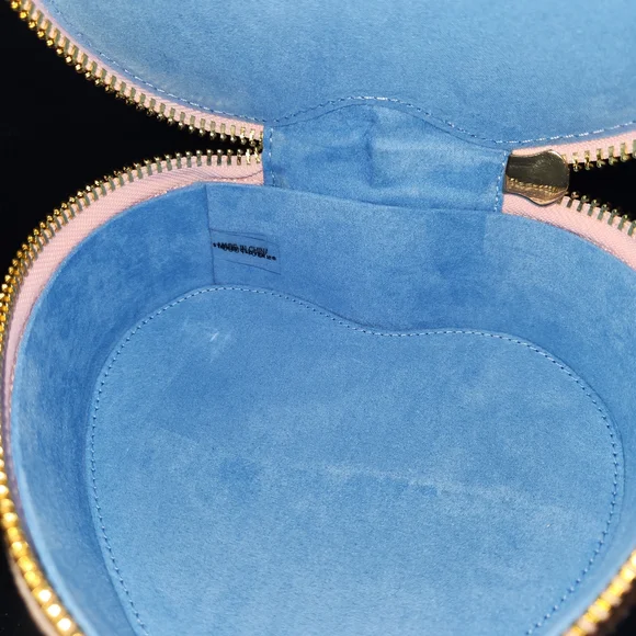 Stoney Clover Lane Park & Beach, Velour Pink Heart Case with Multicolor Stars - Picture 9 of 13